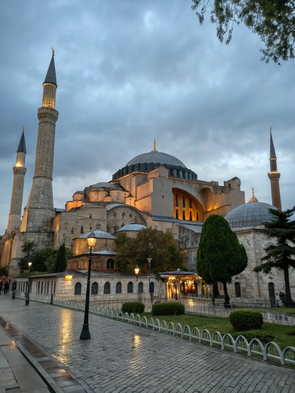 A bustling scene from Istanbul, showcasing the Hagia Sophia and Blue Mosque against a clear sky. This image captures the historical and cultural richness of Istanbul.